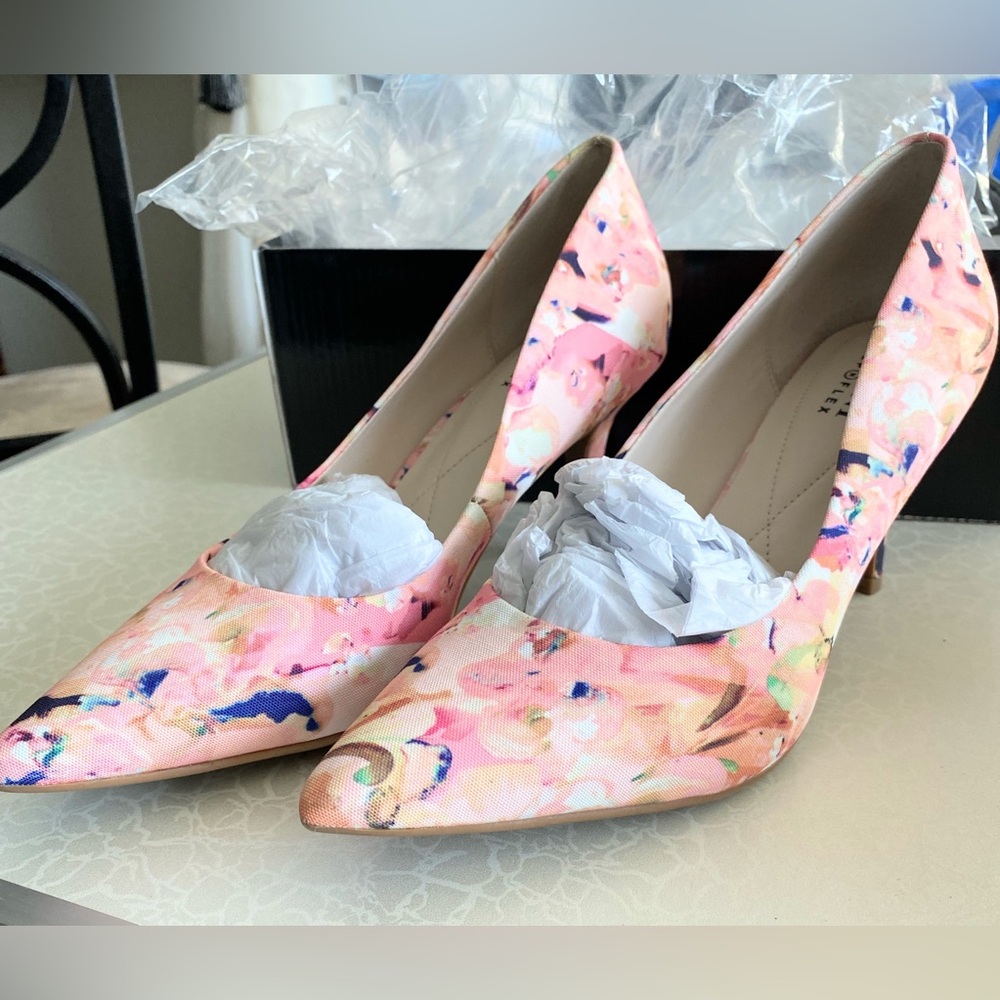 Alfani Pink Multi Floral Pointed-Toe Pumps